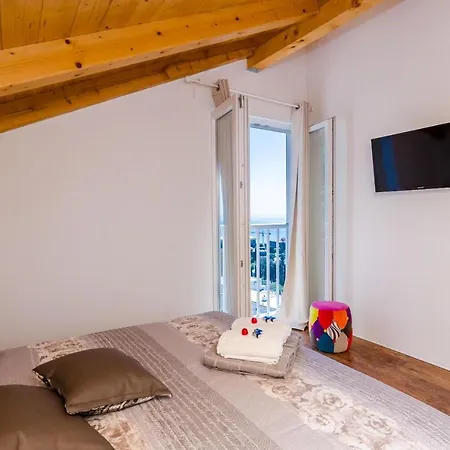 Nikolina - One Bedroom *